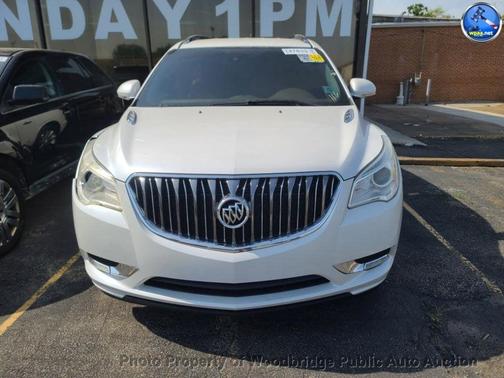 White 2017 Buick Enclave Premium