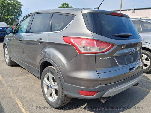 Sterling Gray Metallic 2014 Ford Escape SE