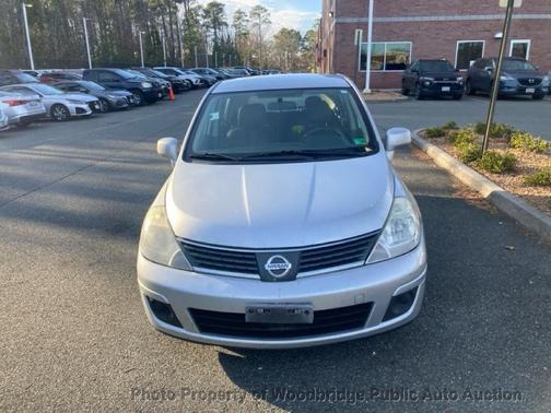 2009 Nissan Versa 1.8 SL