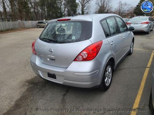 2009 Nissan Versa 1.8 SL
