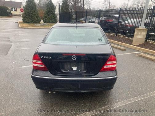 2006 Mercedes-Benz C-Class Base