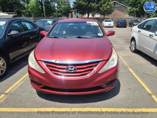 2012 Hyundai SONATA GLS