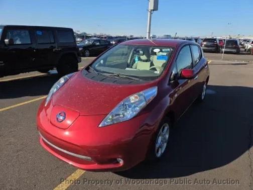 Red 2012 Nissan Leaf 4dr Hatchback SL