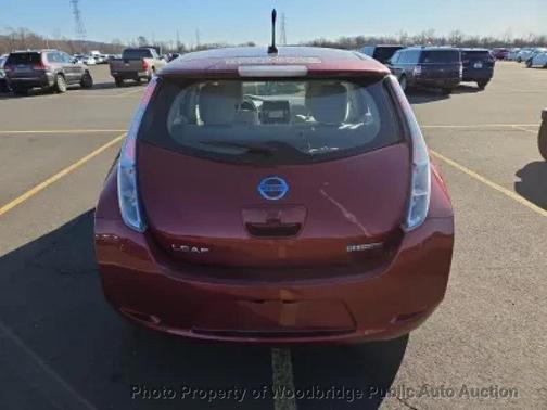 Red 2012 Nissan Leaf 4dr Hatchback SL