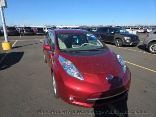 Red 2012 Nissan Leaf 4dr Hatchback SL