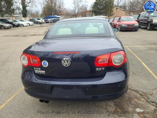 2010 Volkswagen Eos Lux
