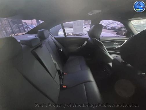 2017 BMW 320 i