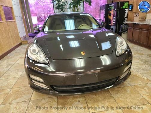 2010 Porsche Panamera 4S