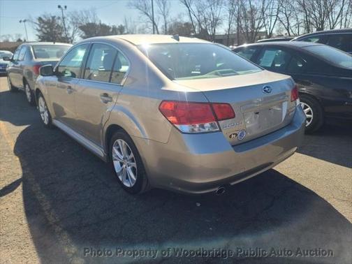 2014 Subaru Legacy Premium