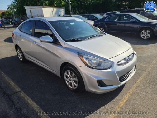 Ironman Silver 2012 Hyundai Accent SE