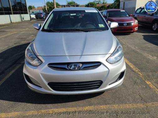 Ironman Silver 2012 Hyundai Accent SE
