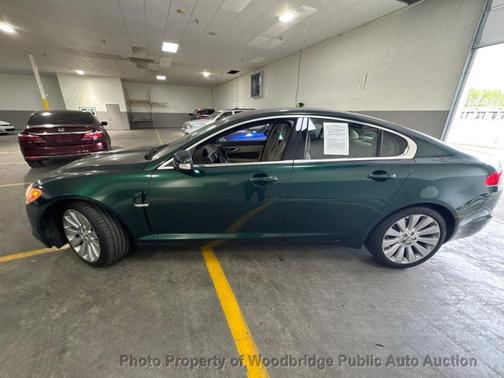 2009 Jaguar XF Premium Luxury