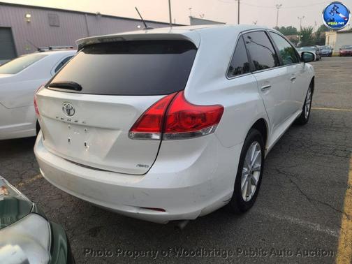 Blizzard Pearl 2010 Toyota Venza Base