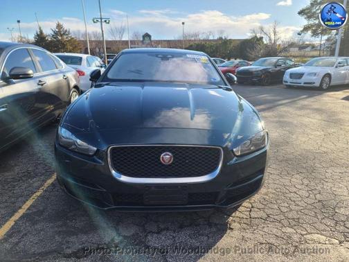 2017 Jaguar XE 25t Premium