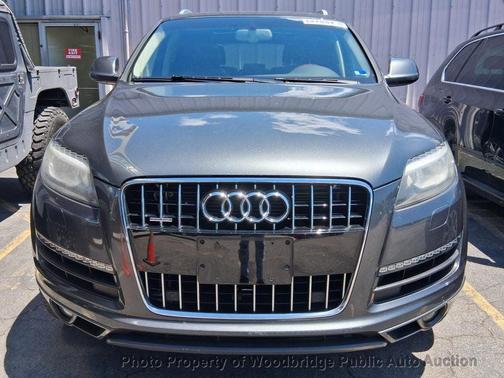Gray 2015 Audi Q7 3.0T Premium Plus