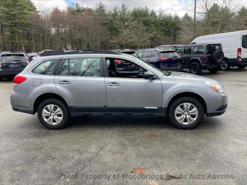 2010 Subaru Outback 2.5 i