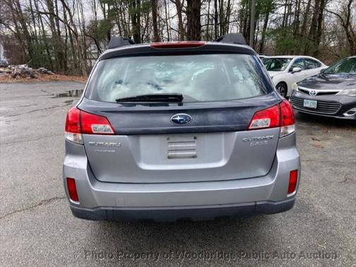2010 Subaru Outback 2.5 i