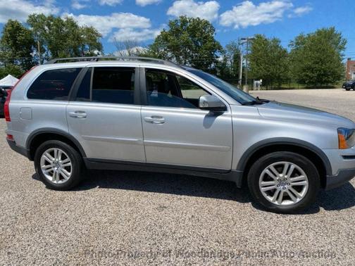 2009 Volvo XC90 AWD 4dr I6 w/Sunroof/3rd Row