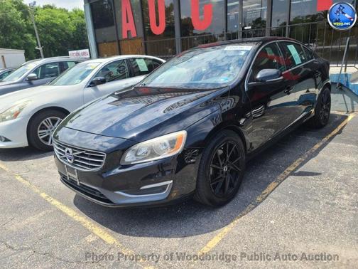 Onyx Black Metallic 2017 Volvo S60 Inscription T5