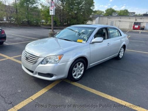 Classic Silver Metallic 2008 Toyota Avalon XL