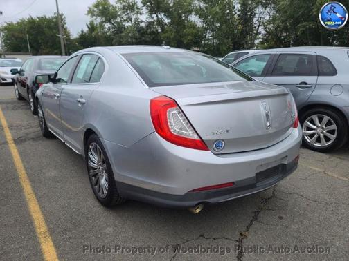 2013 Lincoln MKS Base
