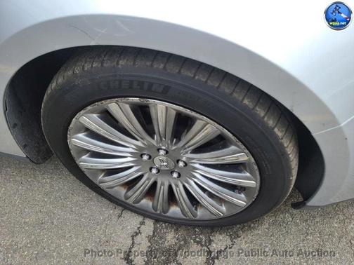 2013 Lincoln MKS Base