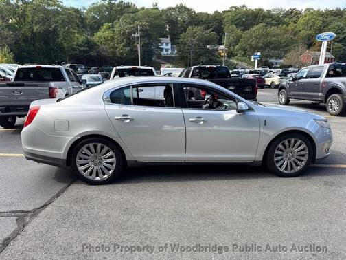 2013 Lincoln MKS Base