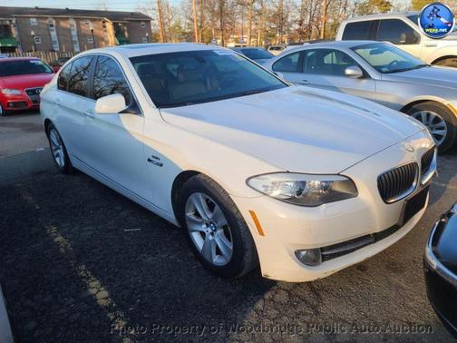 2013 BMW 528 528i