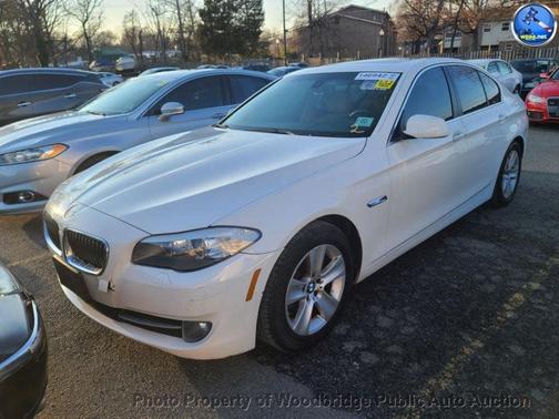 2013 BMW 528 528i