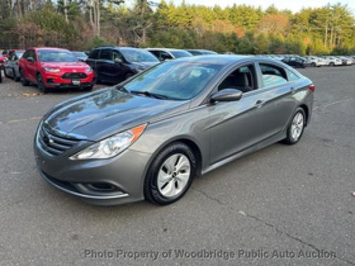 2014 Hyundai SONATA GLS