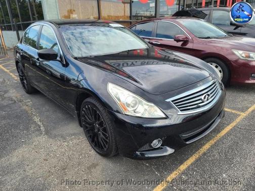 Black Obsidian 2011 INFINITI G37 Journey