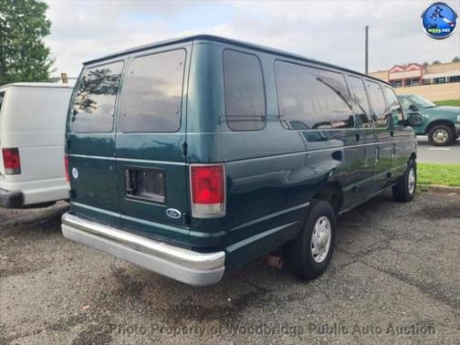 1998 Ford Club Wagon XL