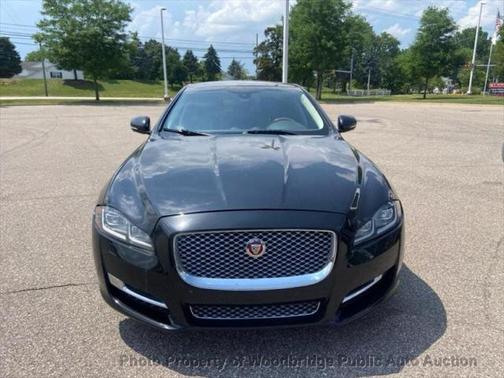 2016 Jaguar XJ XJL Portfolio