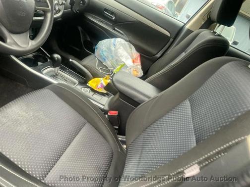 Cosmic Blue Metallic 2018 Mitsubishi Outlander SE