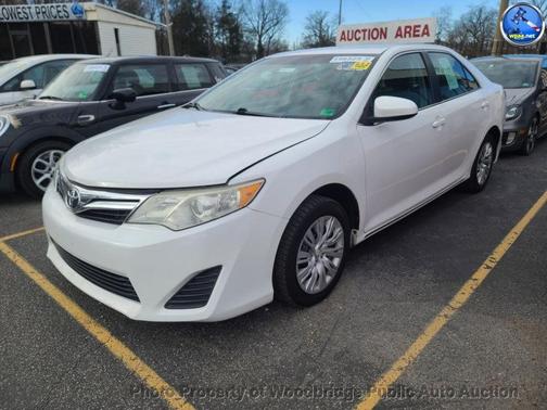 2013 Toyota Camry LE