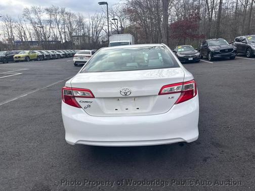 2013 Toyota Camry LE