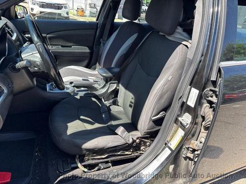Black Clearcoat 2013 Dodge Avenger SXT