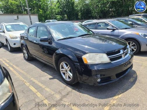 Black Clearcoat 2013 Dodge Avenger SXT