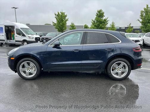 2017 Porsche Macan Base