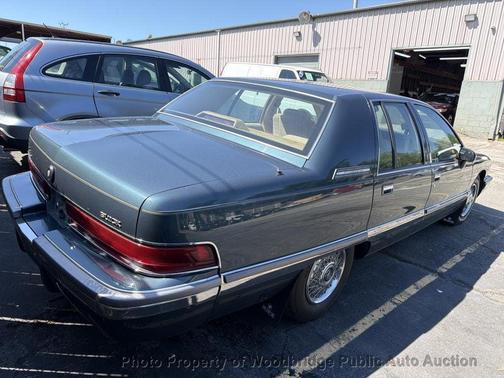 Teal 1992 Buick Roadmaster 4dr Sedan