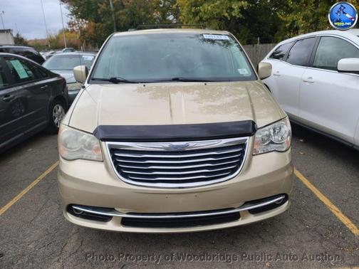 2011 Chrysler Town & Country Touring