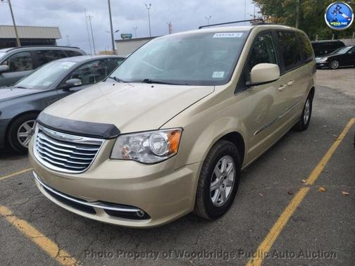 2011 Chrysler Town & Country Touring