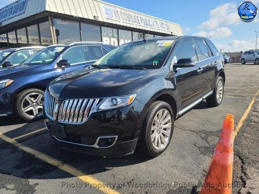 2014 Lincoln MKX Base