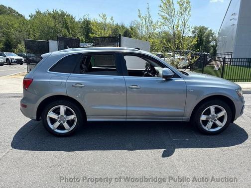 2011 Audi Q5 Premium Plus