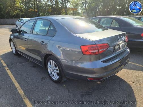 Platinum Gray Metallic 2015 Volkswagen Jetta 2.0L S
