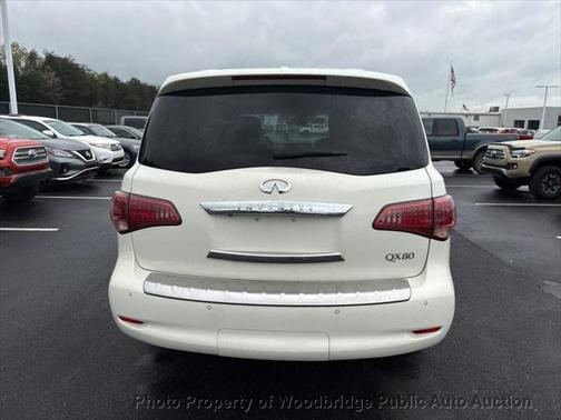 2015 INFINITI QX80 Base