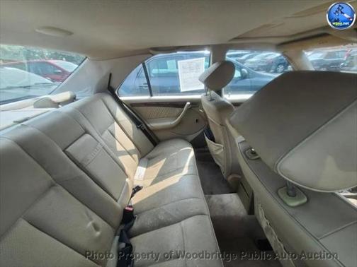 1998 Mercedes-Benz C-Class C230 4dr Sedan 2.3L