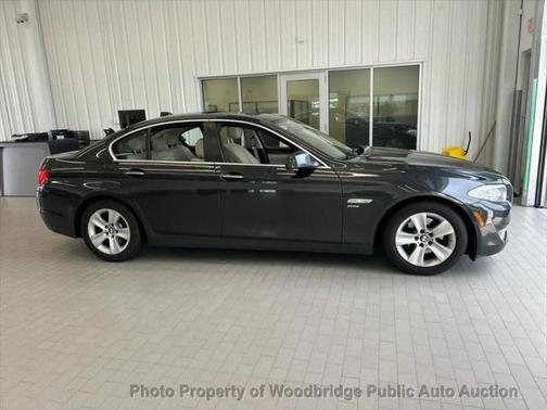 2012 BMW 528 xDrive