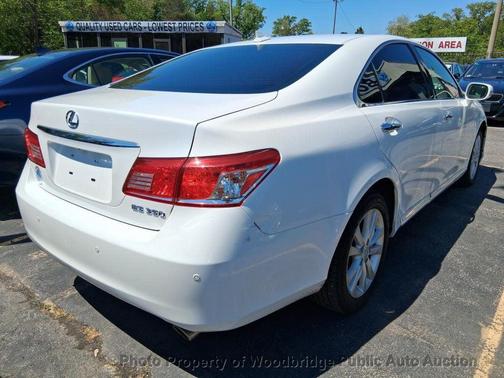 White 2011 Lexus ES 350 Base