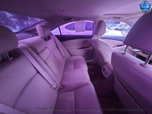 2011 Lexus ES 350 Base